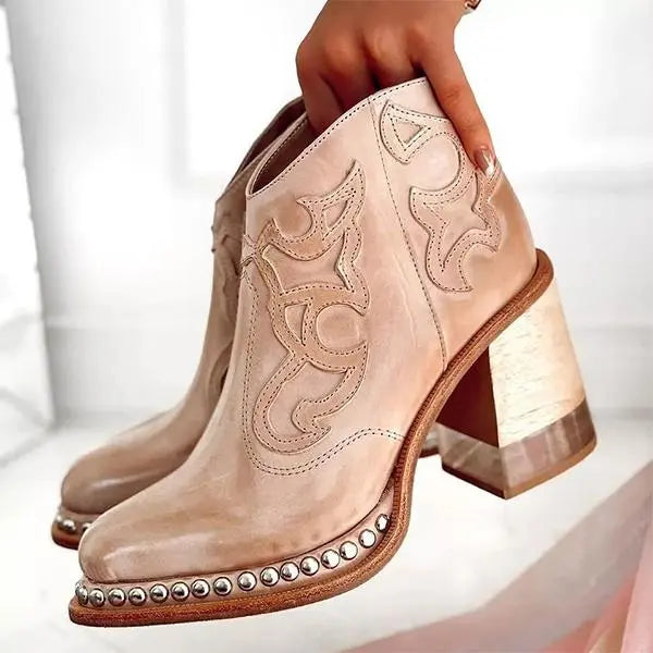 Damen-Lederstiefel mit besticktem Muster und Blockabsatz