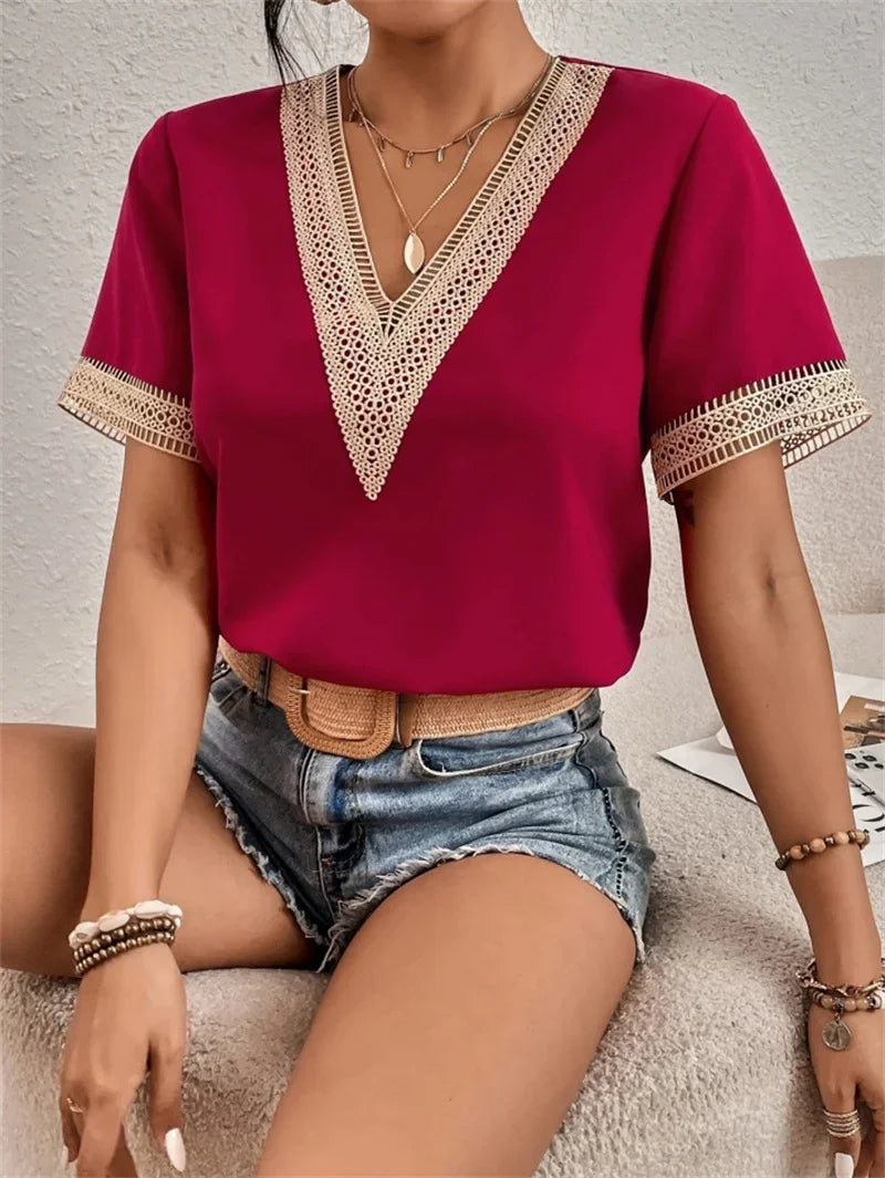 WW | V-Ausschnitt-Top im eleganten Stil