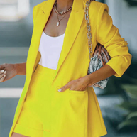 WW | Set aus Blazer und Shorts