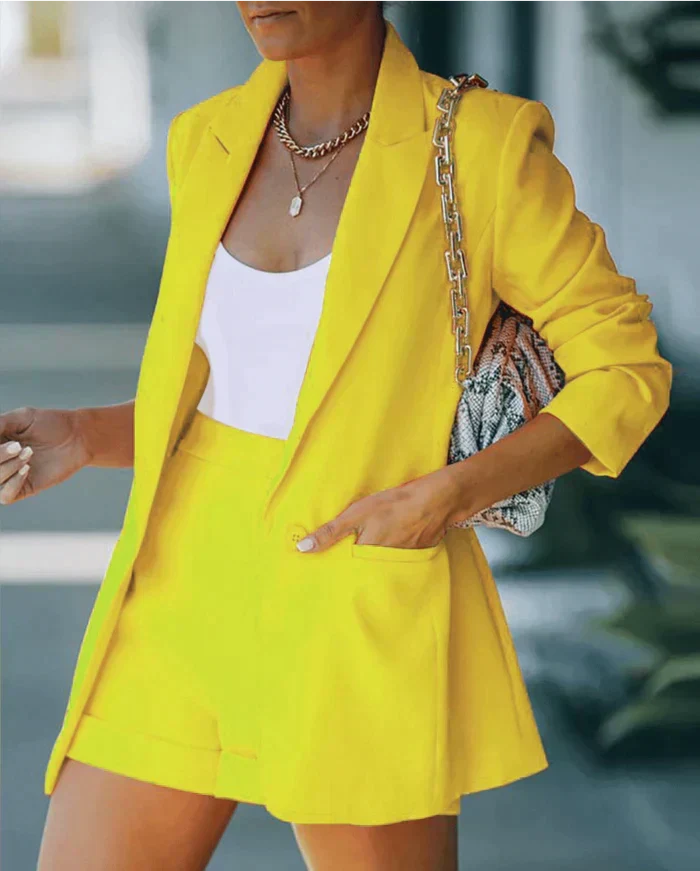 W&W Mode | bunter Blazer & kurzes Set