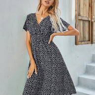 WW - Kurzärmeliges A-Linie Kleid