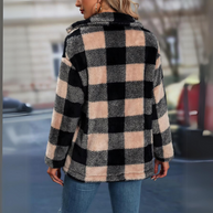 Karierte Winterjacke