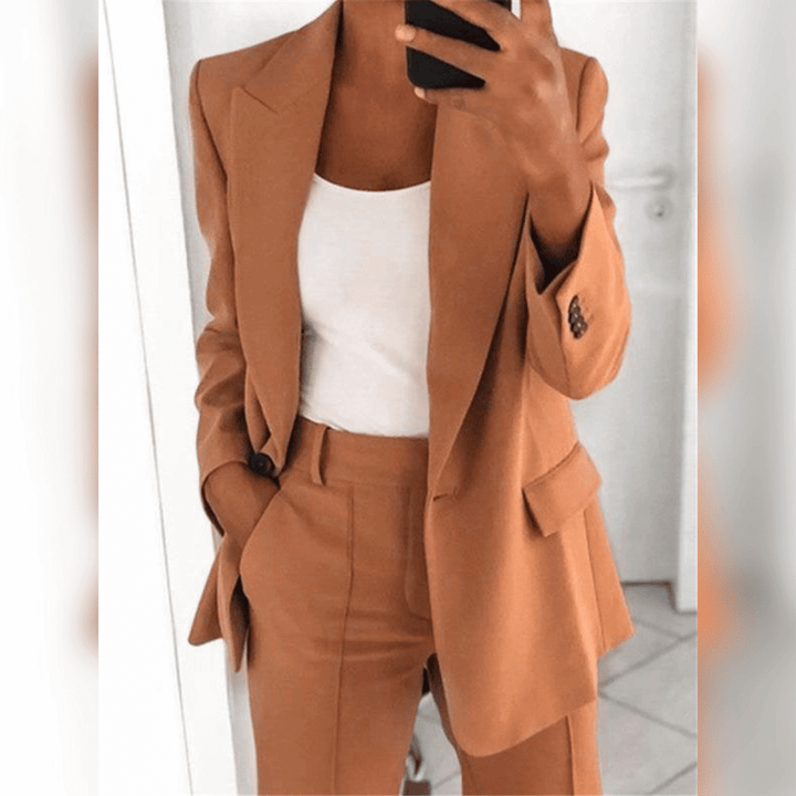W&W Mode | Eleganter Anzug Für Frauen