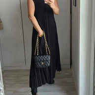 Fern™ - Ärmelloses Faltenkleid