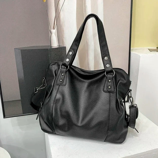 WW – Hobo-Schultertasche aus Leder für Damen