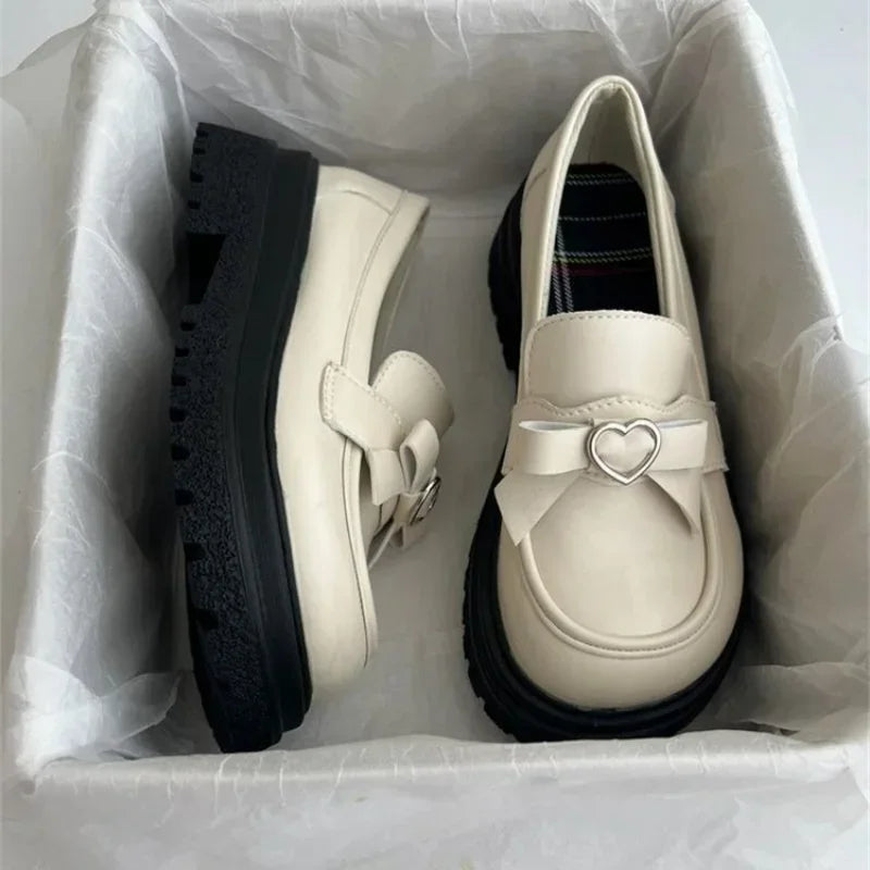 W&W Mode | Schicke Loafer mit Herz-Schnalle und Tartan-Futter