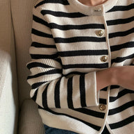 Gestreifte magische Langarmjacke