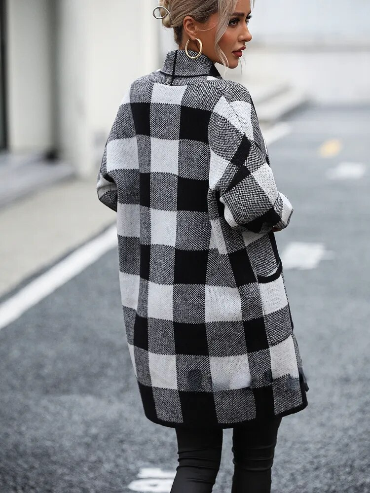 Lange Strickjacke | Warm karierter Cardigan für Frauen