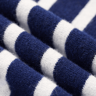 WW | Gestreifter Pullover mit Rundhalsausschnitt