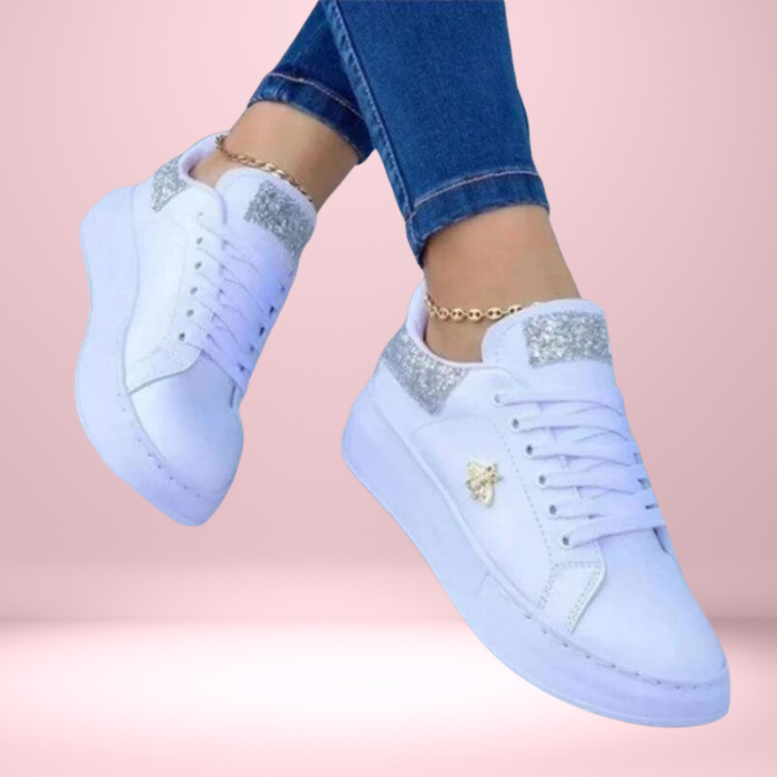 WW | Turnschuhe Schritt Mit unseren schillernden, mit Glitzer verzierten Turnschuhe in den Style