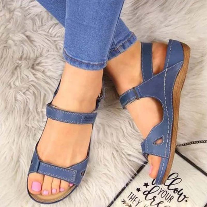 W&W Mode | Bequeme orthopädische Sandalen mit Schnalle