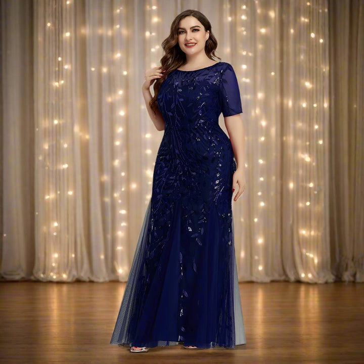 Plus-Size-Abendkleid mit Pailletten, Mesh-Stickerei und Meerjungfrau-Schnitt