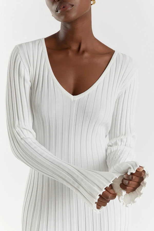 WW Strickkleid | Modernes Langarm-Damenkleid mit V-Ausschnitt