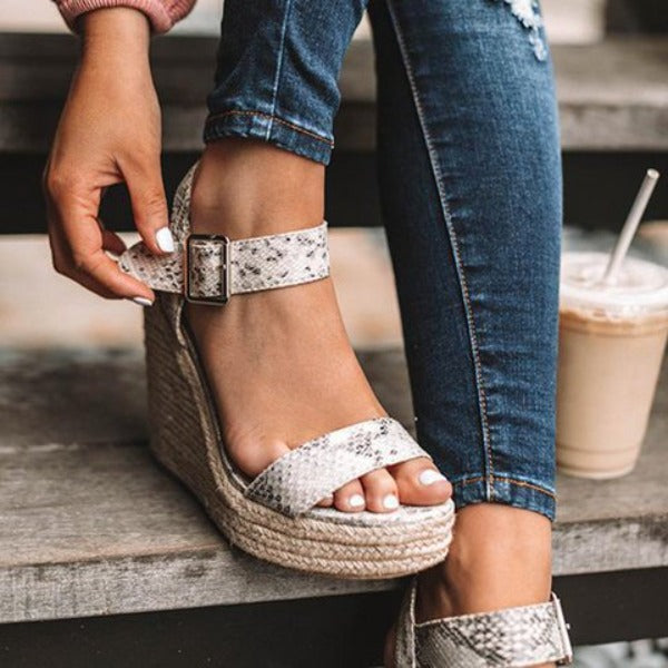 WW | Bequeme Keilerschuhe mit Keilabsatz
