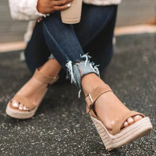 WW | Bequeme Keilerschuhe mit Keilabsatz
