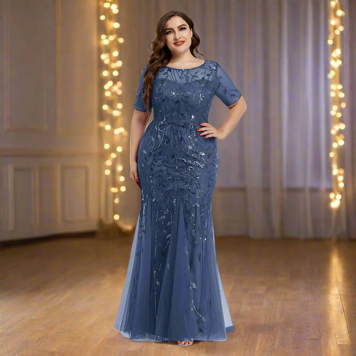 Plus-Size-Abendkleid mit Pailletten, Mesh-Stickerei und Meerjungfrau-Schnitt