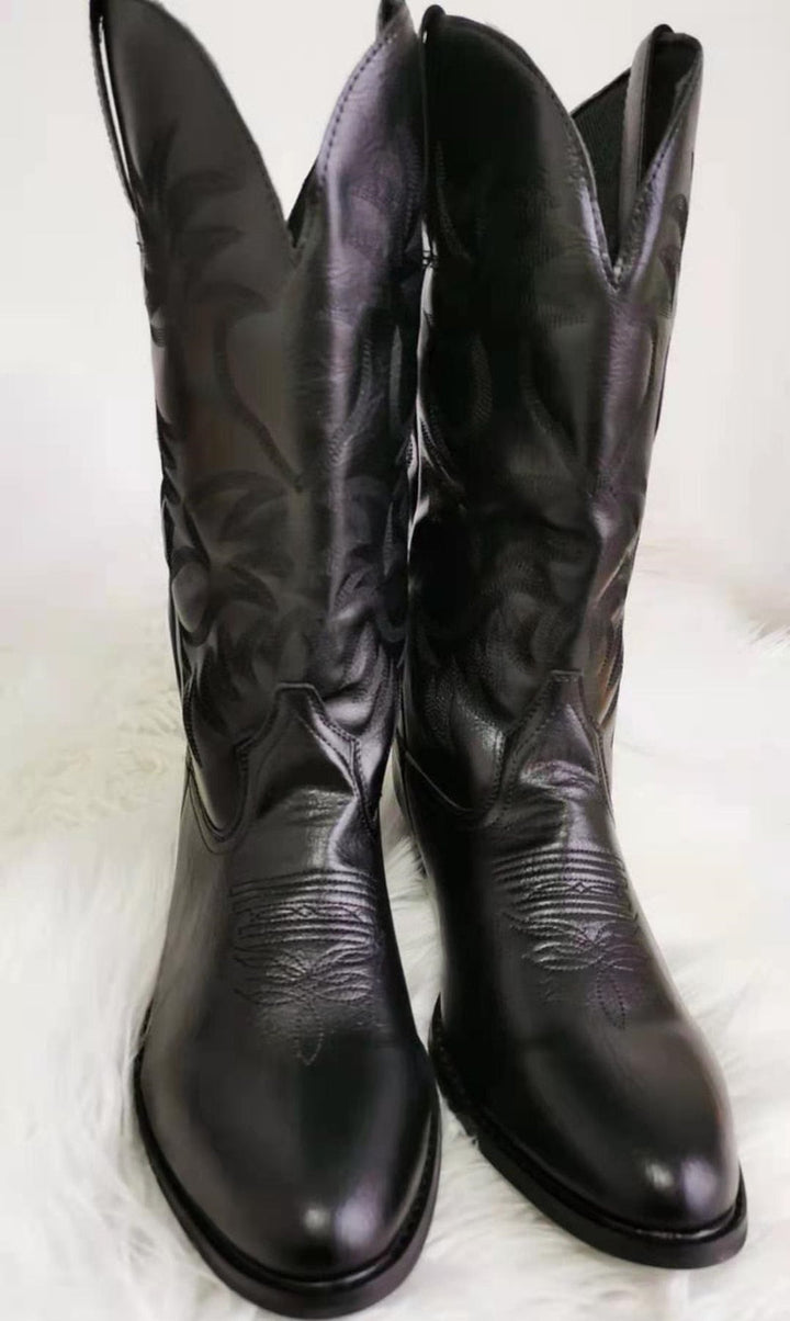 W&W Mode | Shared Stories Mid-Calf Stiefel