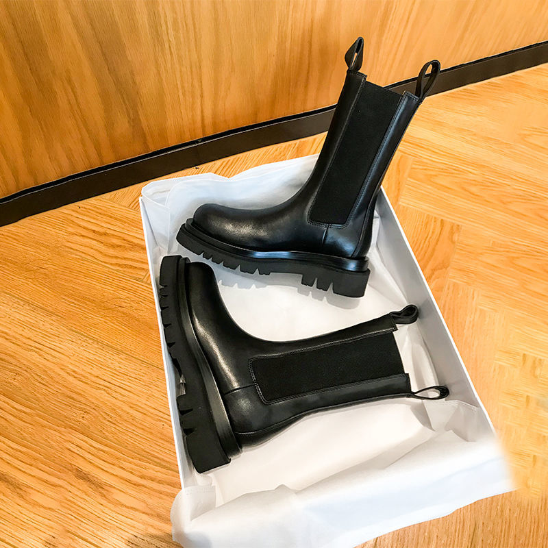 WW | Klassische Lederstiefel