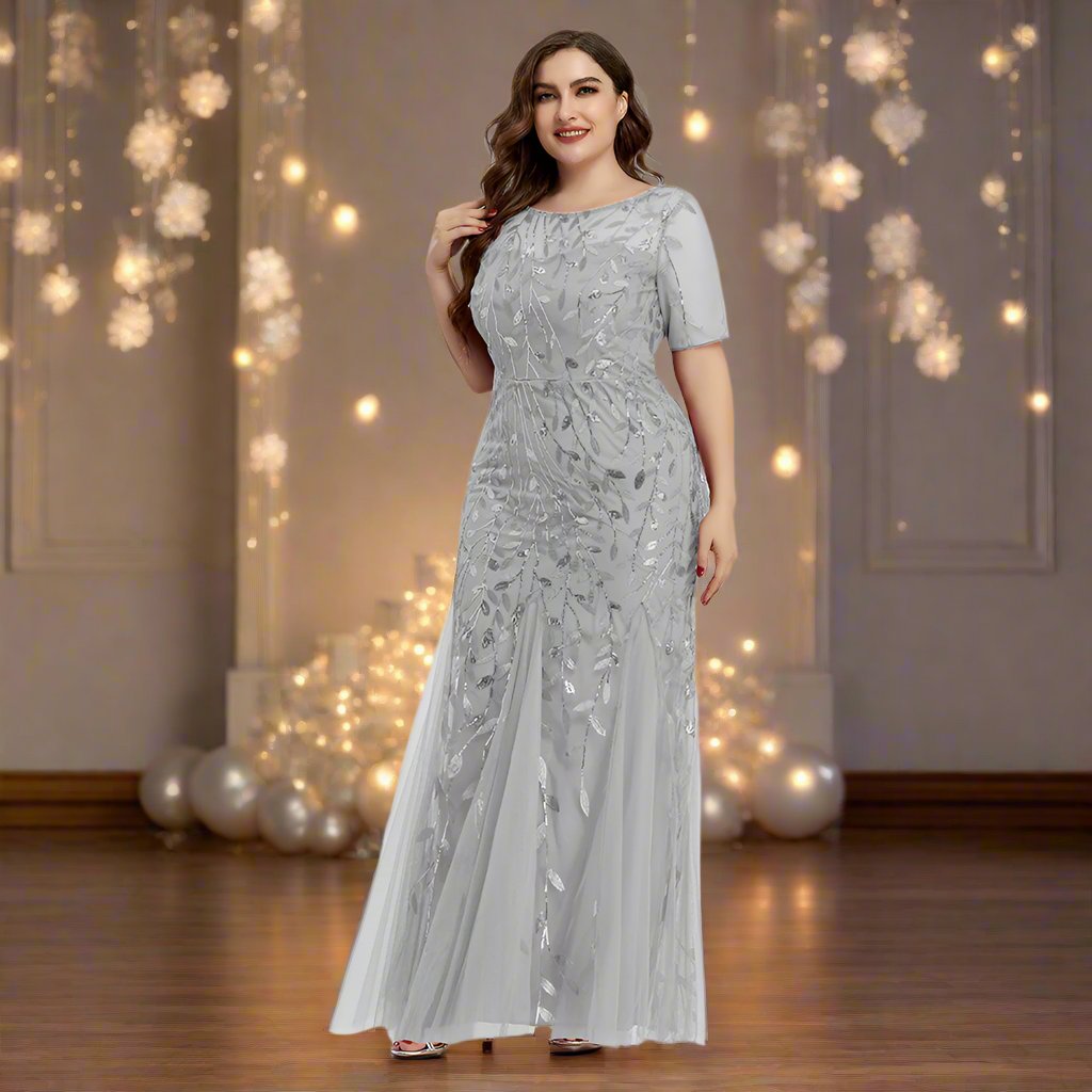Plus-Size-Abendkleid mit Pailletten, Mesh-Stickerei und Meerjungfrau-Schnitt