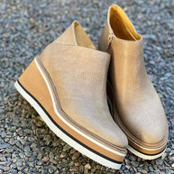 WW | Vielseitige und unterstützende orthopädische Stiefel.