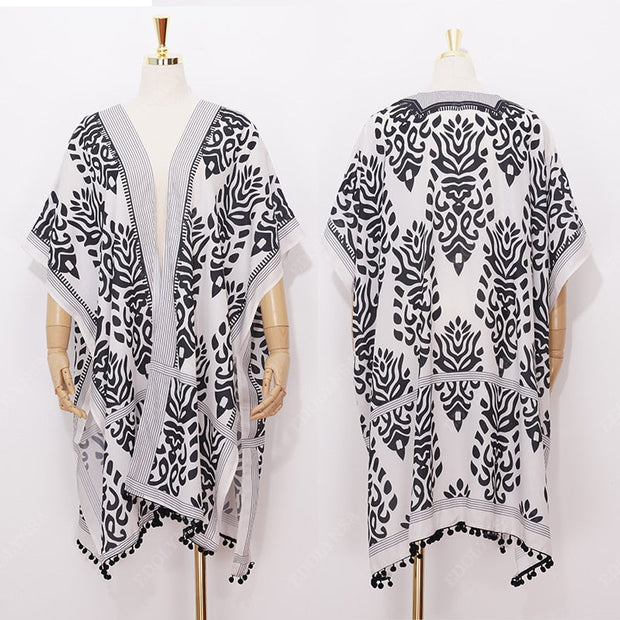 WW | Böhmischer Kimono mit Blattdruck und Fransendetail
