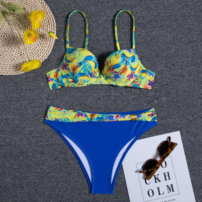 W&W Mode - Florales Blaues Bikini-Set