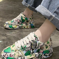 WW | Lässige Sneakers im Graffiti-Stil für Frauen