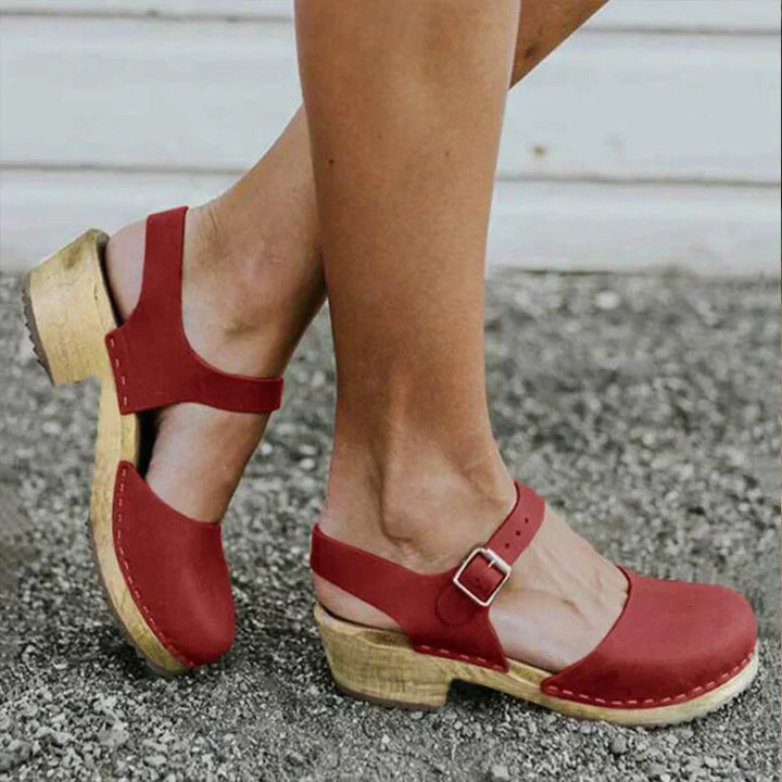 W&W Mode | Orthopädische Braune Keilsandalen