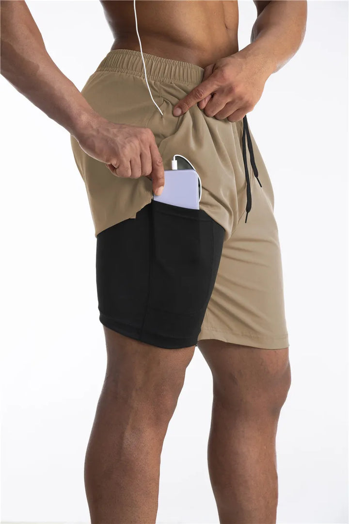 W&W Mode | Laufshorts Mit Innenfutter Und Handytasche