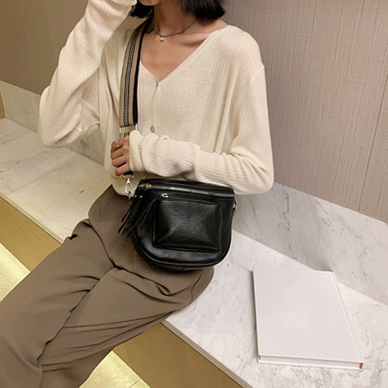 Handliche Schultertasche - praktische Crossbody-Tasche für unterwegs
