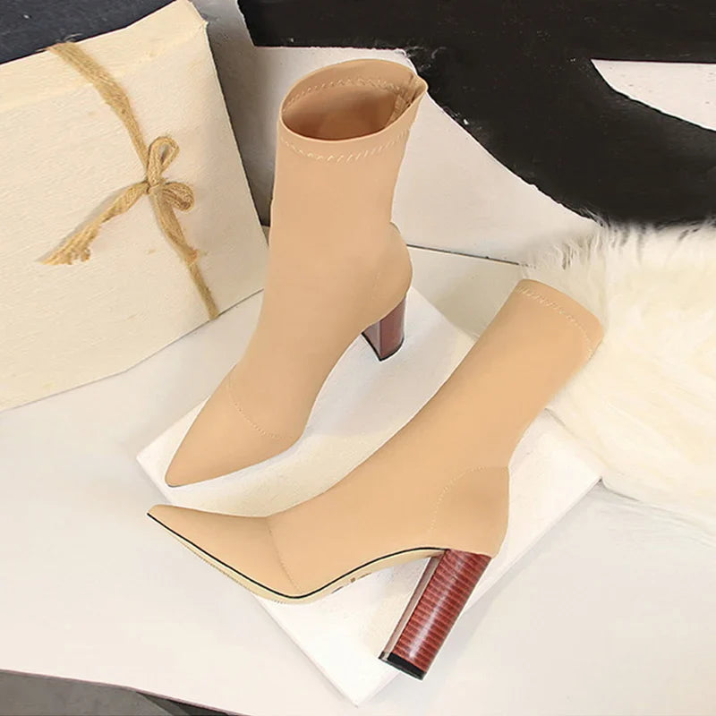WW | Last Good Fight Mid-Calf-Stiefel