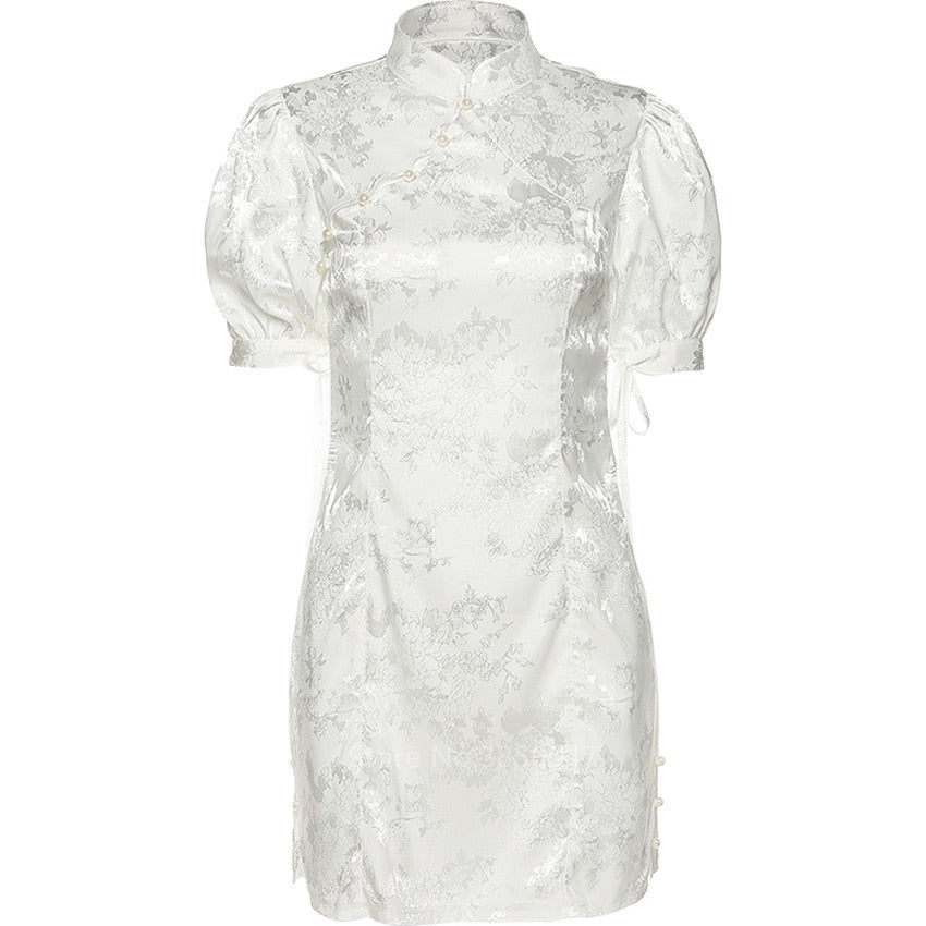 WW | Ich schätze, ich muss im Mini-Kleid bleiben