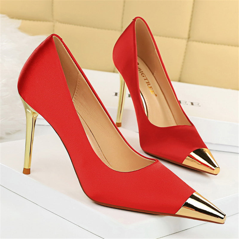 WW | Bleeding Love High Heels Schuhe
