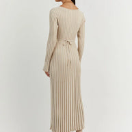 WW Strickkleid | Modernes Langarm-Damenkleid mit V-Ausschnitt