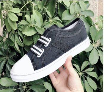 W&W Mode | Bequeme Canvas-Schuhe
