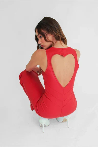 Damen figurbetonter Jumpsuit mit Herz-Ausschnitt