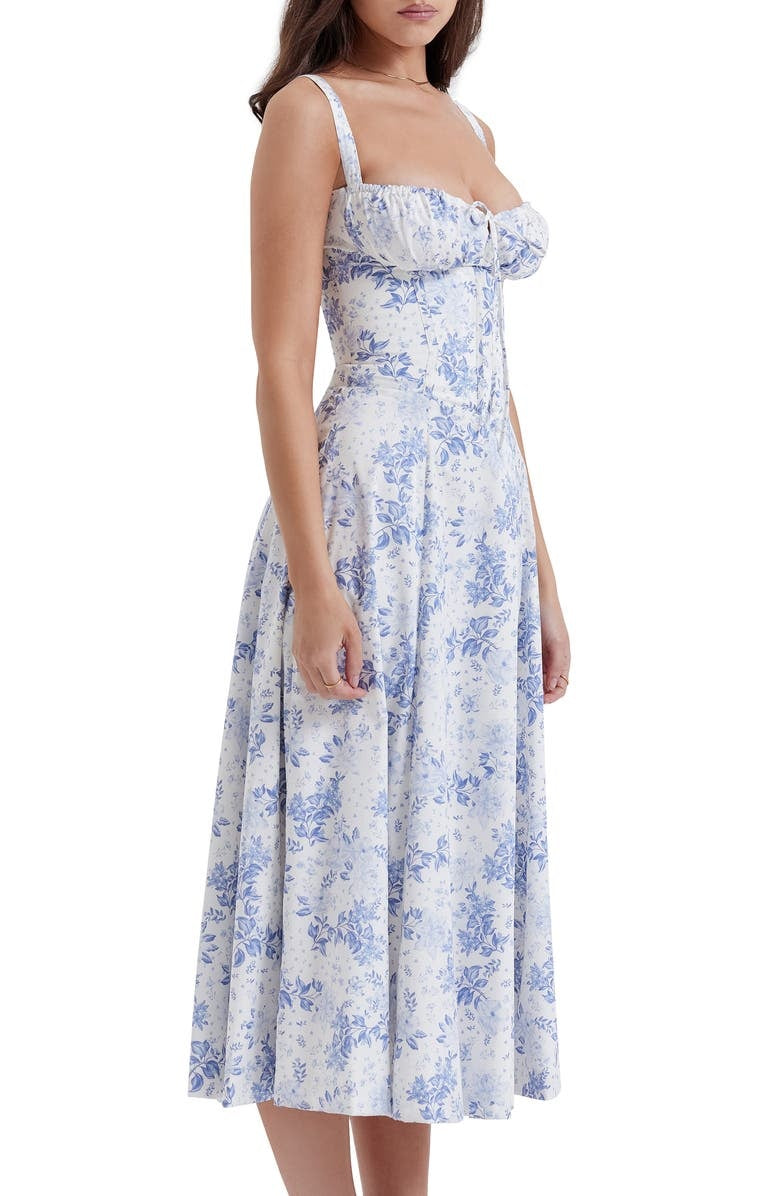Blumiges Corsagenkleid