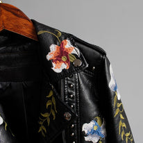 Blütenblumenjacke