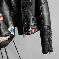 Blütenblumenjacke