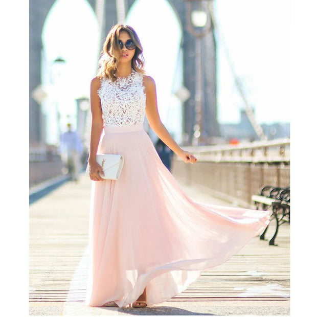 WW | Elegantes Damenkleid Mit Spitze