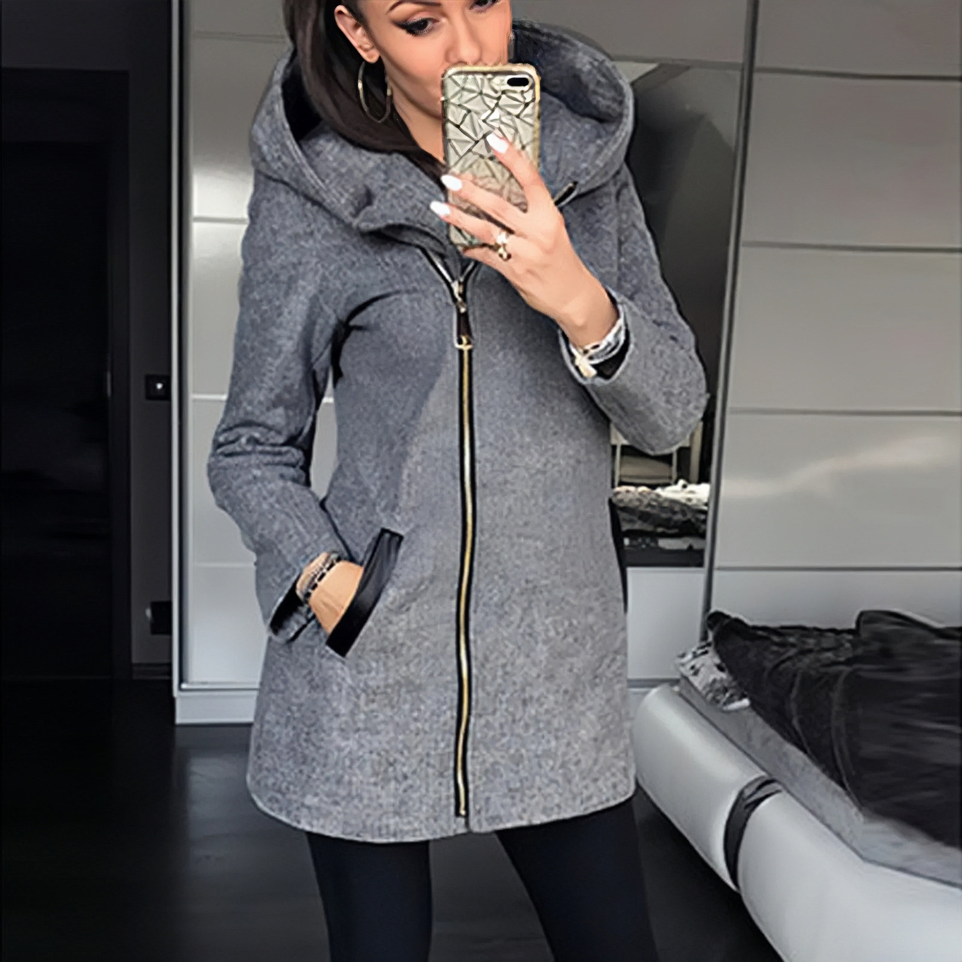 Modische und minimalistische Winterjacke