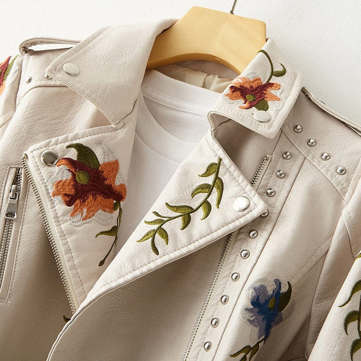 W&W Mode | Stilvolle Blütenblumenjacke für Damen