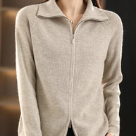 ~ Lässige, weiche Strickjacke
