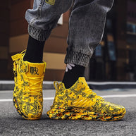 WW | Sneaker mit grafischem Druck und High-Tech-Ausstattung