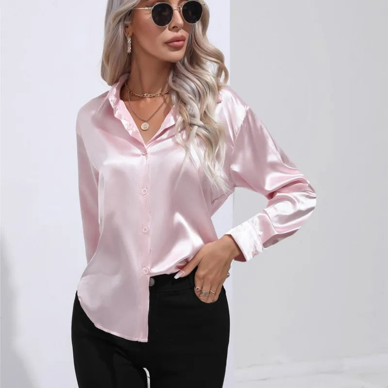 W&W - Elegante Satinbluse