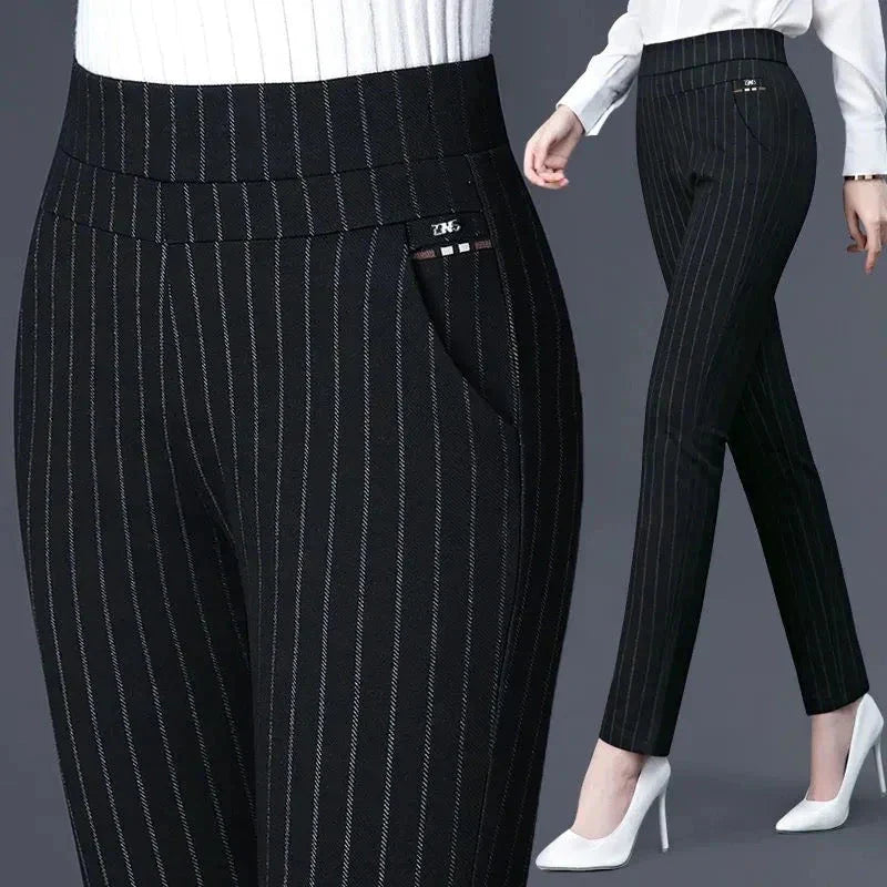 WW | Stylische Gestreifte Hose