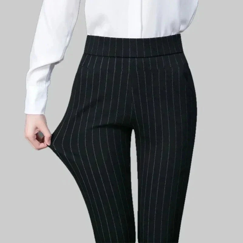 WW | Stylische Gestreifte Hose