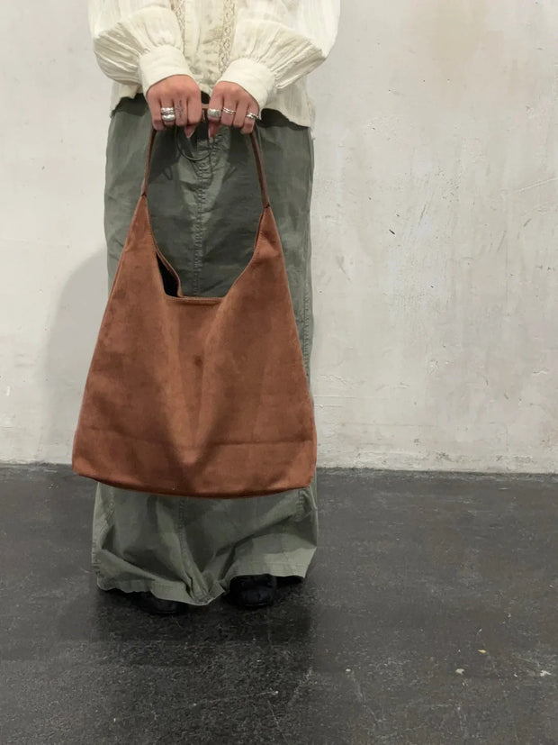 WW | Umhängetasche Aus Weichem Wildleder