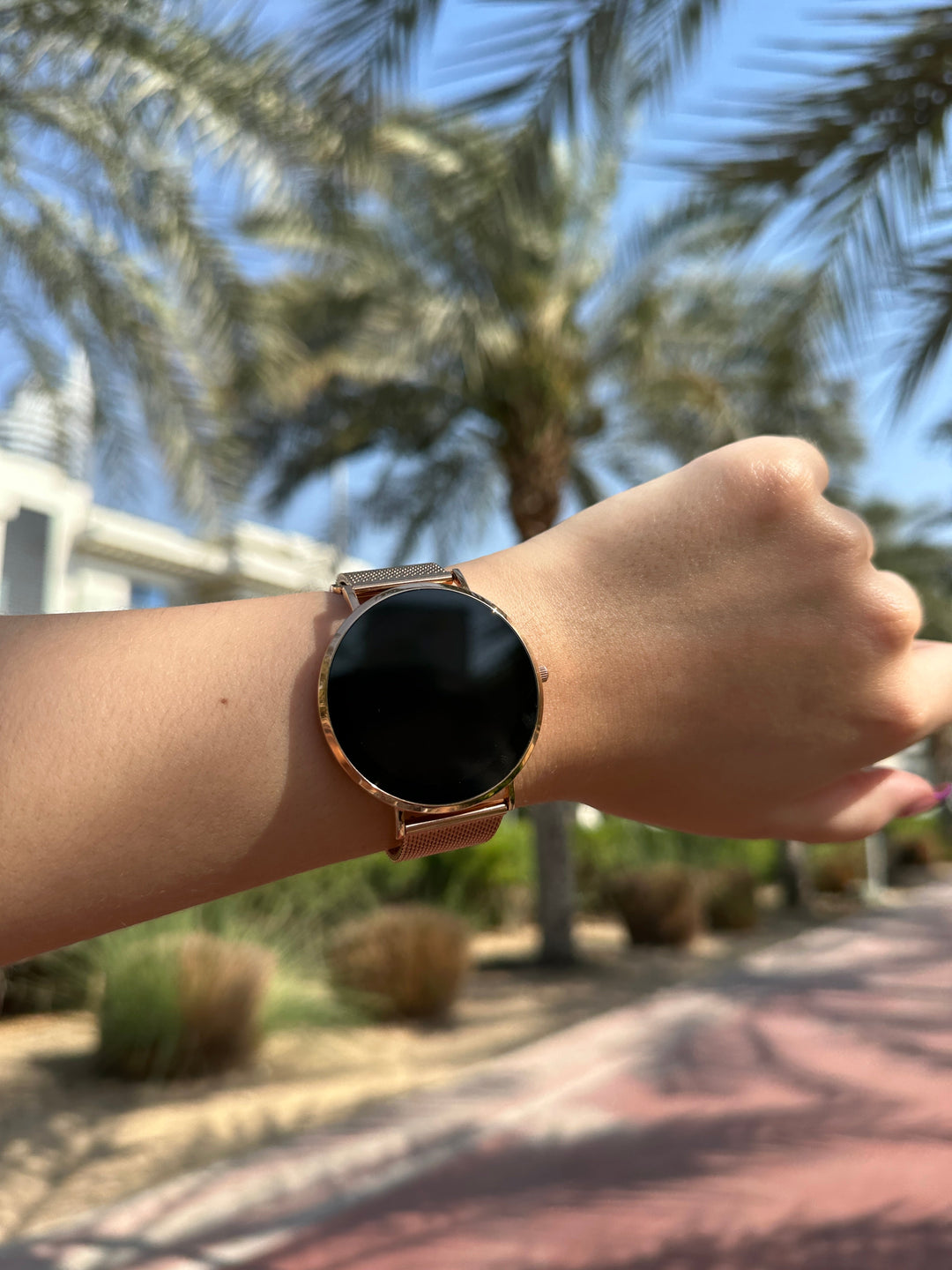 W&W Mode | Ultra Dünne Elegante Damen Smartwatch