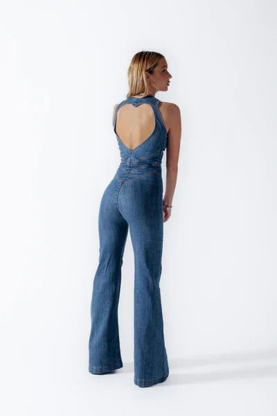Damen figurbetonter Jumpsuit mit Herz-Ausschnitt